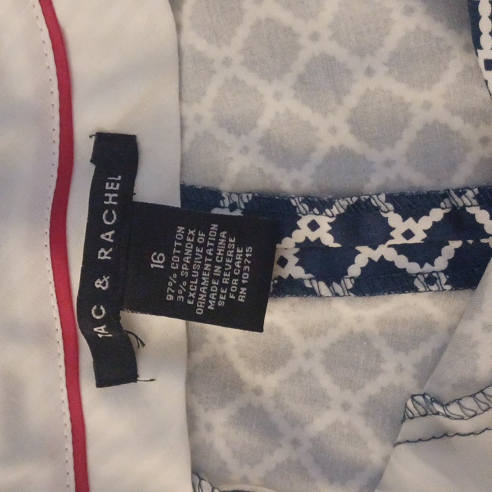 Elegant Blue and White Patterned pants - Picture 4 of 5
